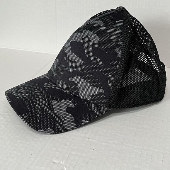 Lululemon Commission Hat Cap Mesh Adjustable Strapback Black/Gray Camo Unisex OS - Picture 3 of 13